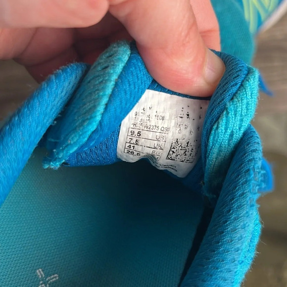 New Balance Fresh Foam X 880 V11 Womens Size 9.5 Running Shoes Blue Sneakers - Picture 7 of 8